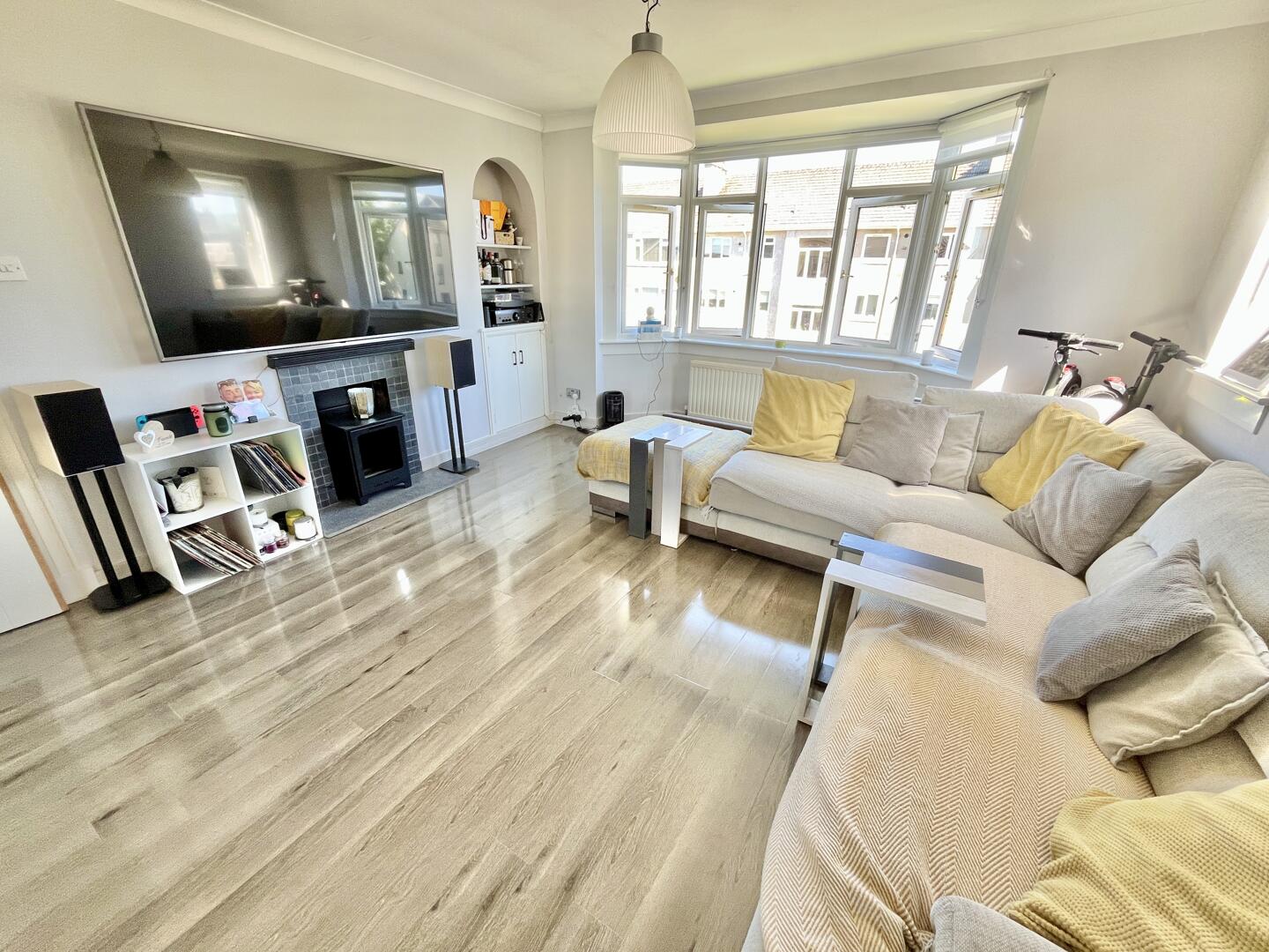 Overton Crescent, West Kilbride